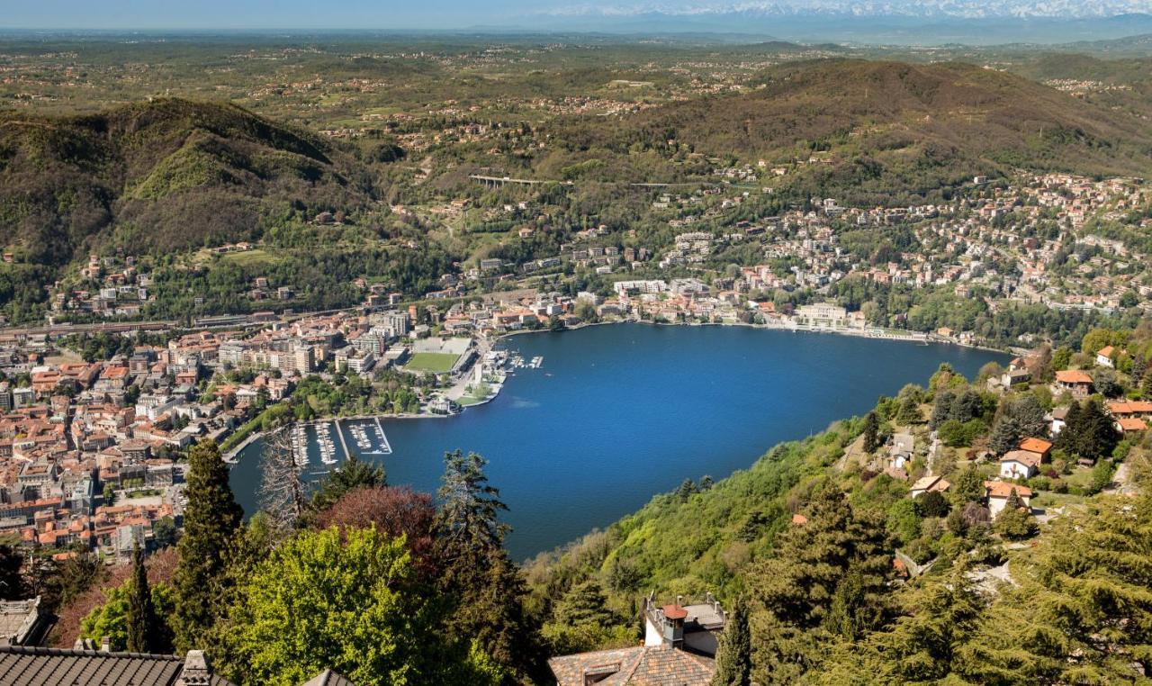 Hotel Vista Lago Брунате Екстериор снимка