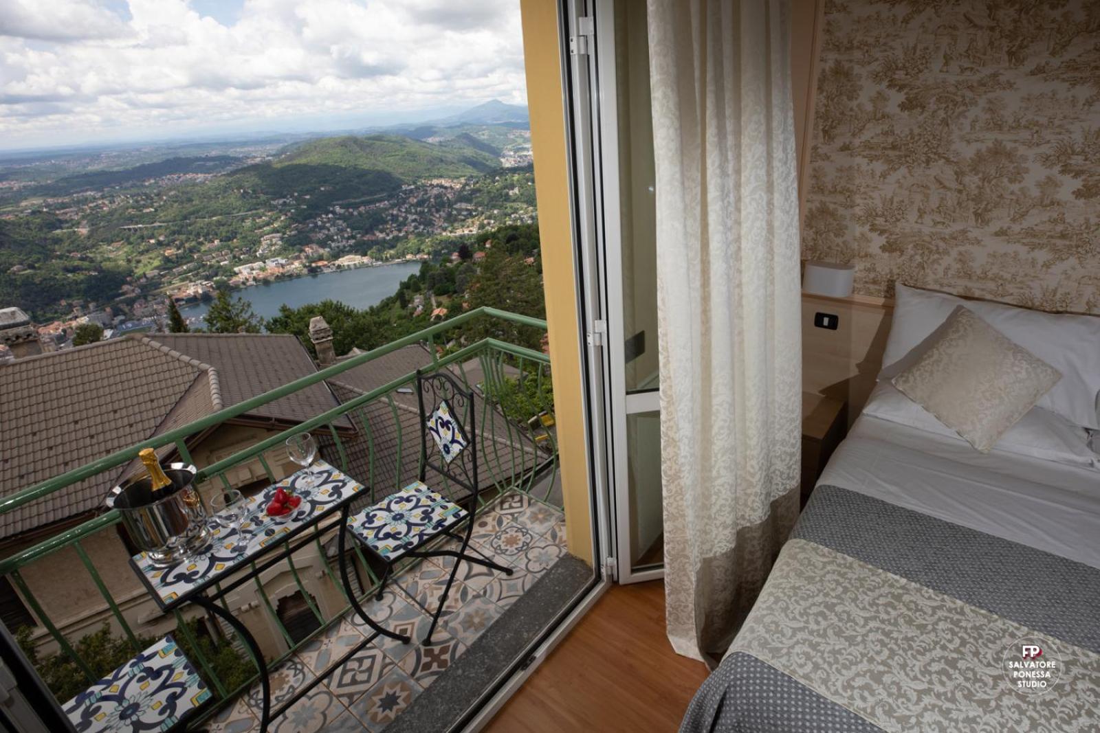 Hotel Vista Lago Брунате Екстериор снимка